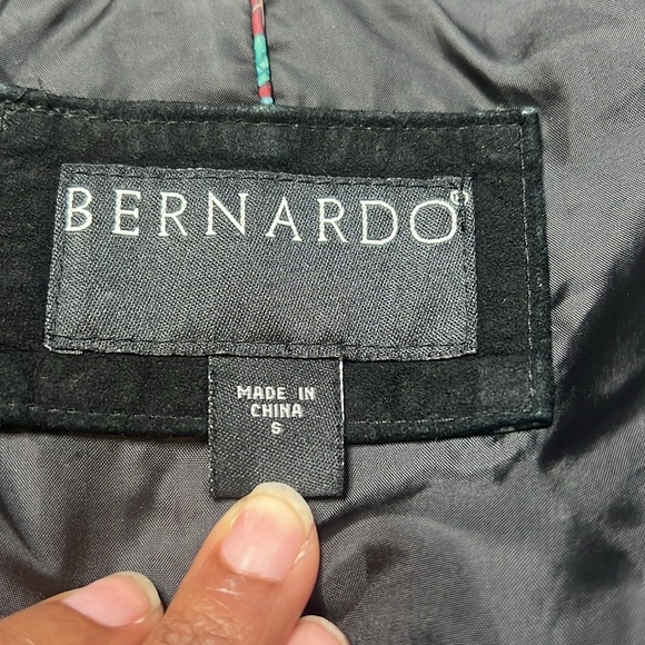 Women’s Black Suede Bernardo Jacket. Size Small - Picture 3 of 8